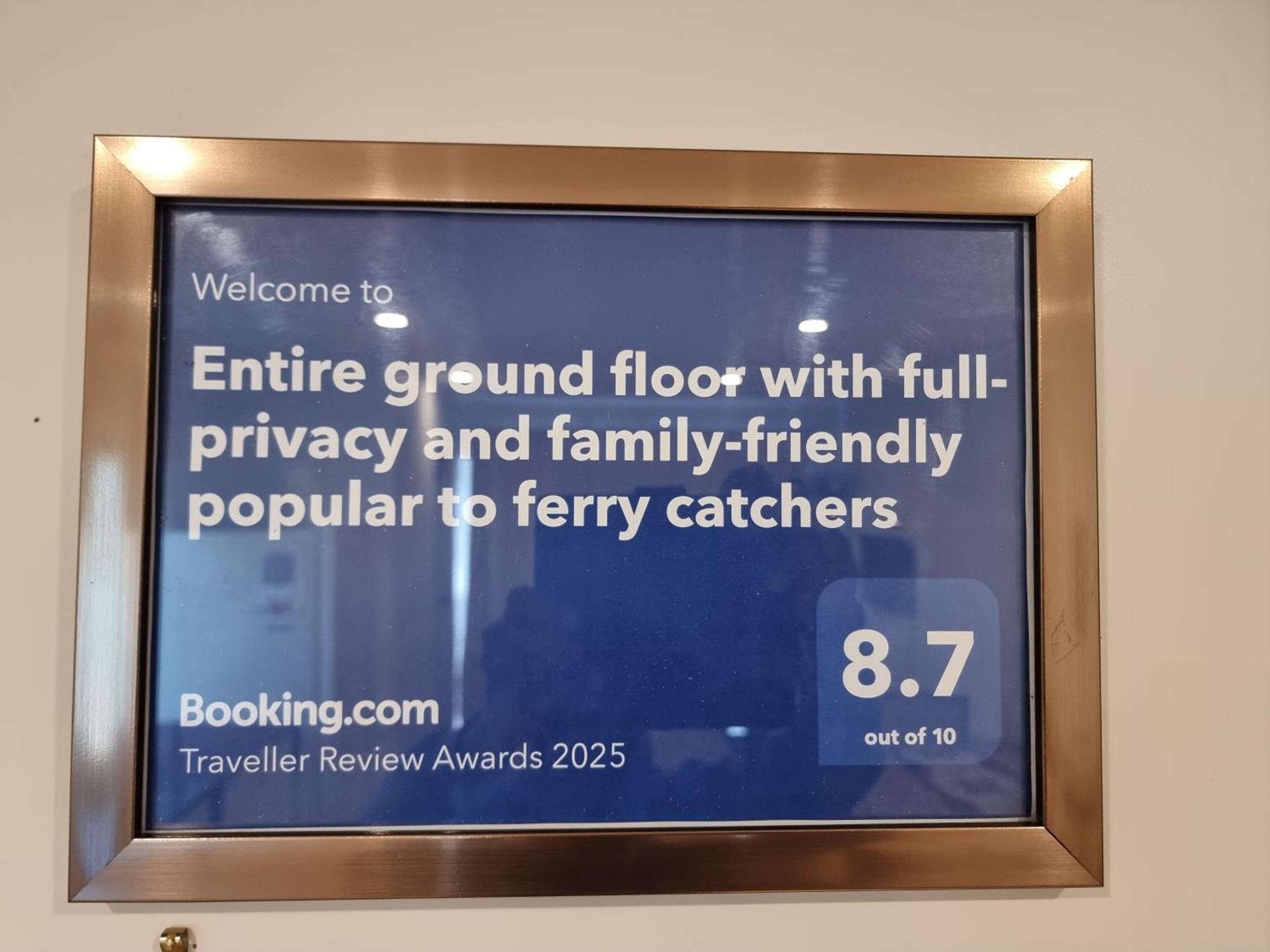 Entire Ground Floor With Full-Privacy And Family-Friendly Popular To Ferry Catchers Ουέλλινγκτον Εξωτερικό φωτογραφία
